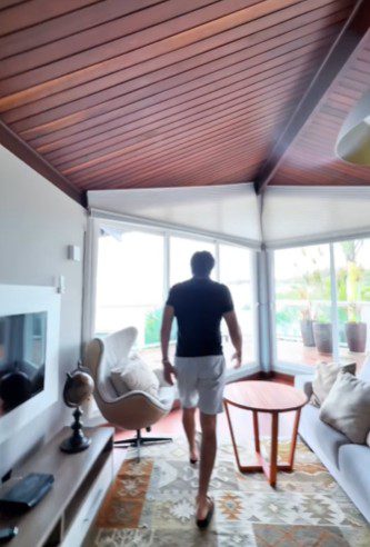 Paraibano Janguiê Diniz confirma venda de mansão de luxo em Gravatá; veja detalhes Paraibano Janguiê Diniz confirma venda de mansão de luxo em Gravatá; veja detalhes