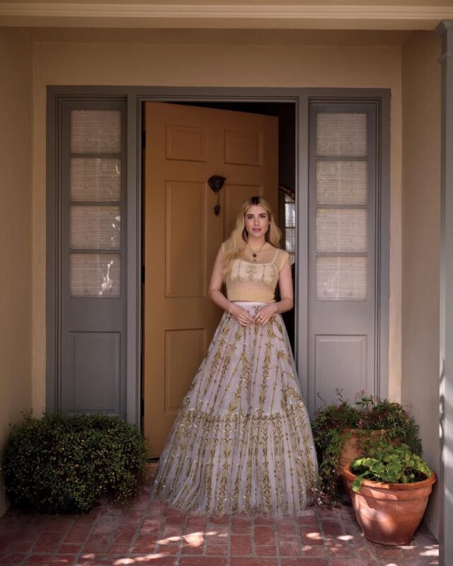 Casa de Bonecas: o estilo vintage e aconchegante do lar de Emma Roberts